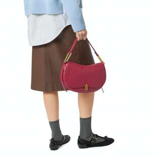 Coccinelle Magie Soft Medium Sangria E1PQR180301_R16 2