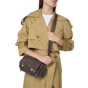 Coccinelle Campus Small Brunette E1RFF150201W20 2