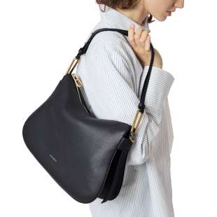 Coccinelle Magie Soft Medium Noir E1PQR130101_001 2
