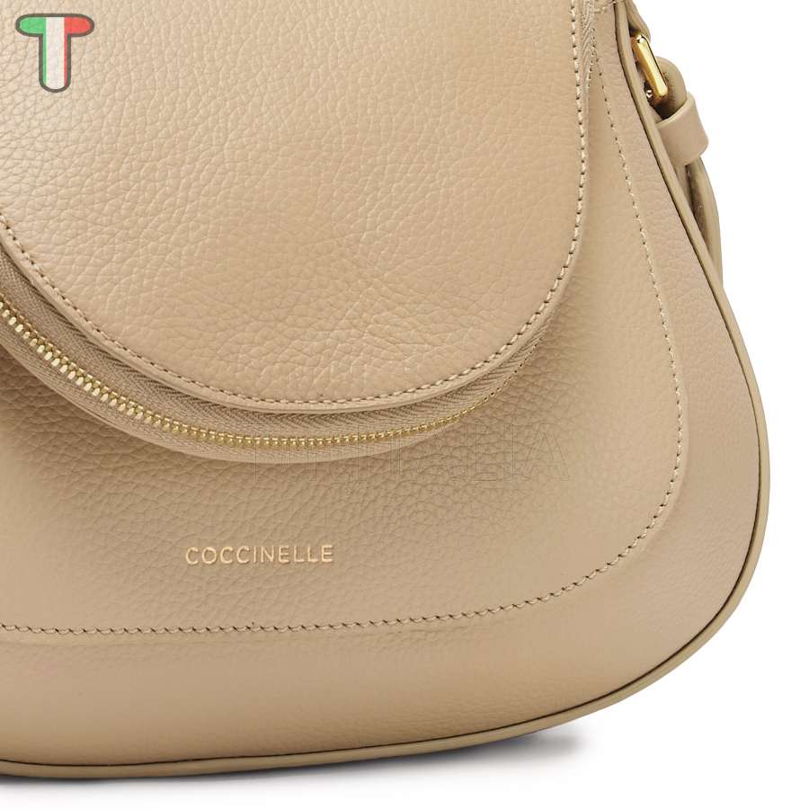 Coccinelle Sole Small Toasted E1NAK180301N10