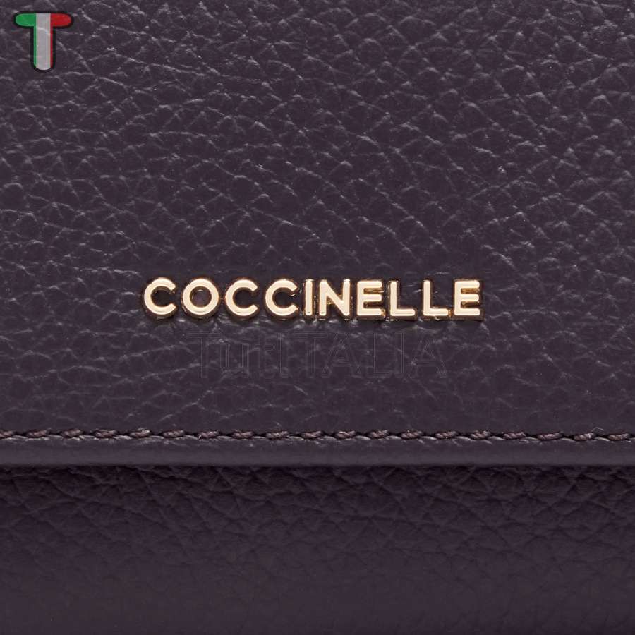 Coccinelle Metallic Small Prune E2MW511F001V87
