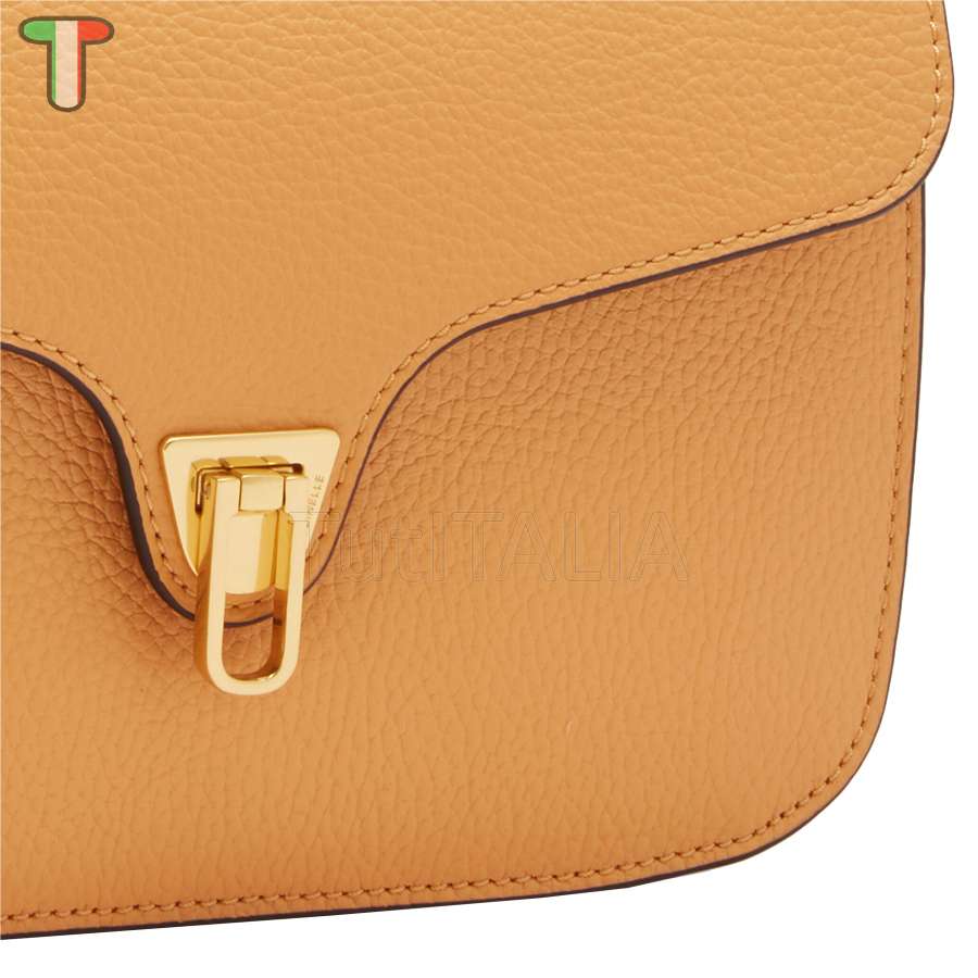 Coccinelle Beat Soft Apricot E1LF6120101J05